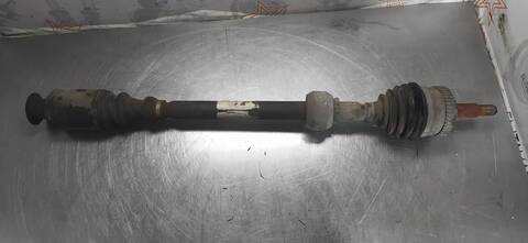 Foto 3ª: Transmision Delantera Derecha Renault Scenic 2.0 16V PRIVILEGE 139CV 102KW RX4 JA0) [F4R740] (2002)