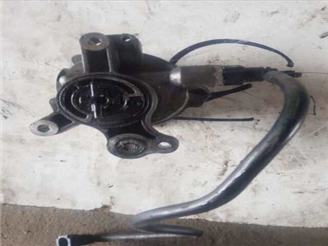 Foto 2ª: Depresor Freno Bomba Vacio Citroen C5 2.0 EXCLUSIVE [2.0 LTR. - 100 KW HDI CAT (RHR - DW10BTED4)] [RHR (DW10BTED4)]