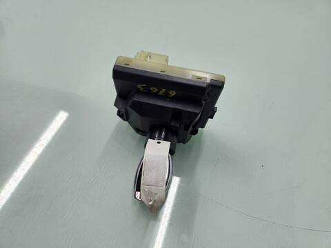 Motor de Arranque Mercedes Clase C 160 C 250 T CDI 4MATIC BLUETEC 205.209) 204CV 150KW FAMILIAR