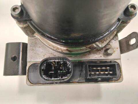 Foto 2ª: Bomba de Direccion Citroen C4 1.4 16V 88CV [KFU] (2004)
