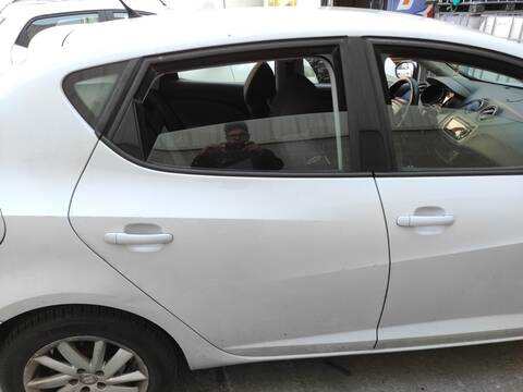 Puerta Trasera Derecha Seat Ibiza CAYB BERLINA
