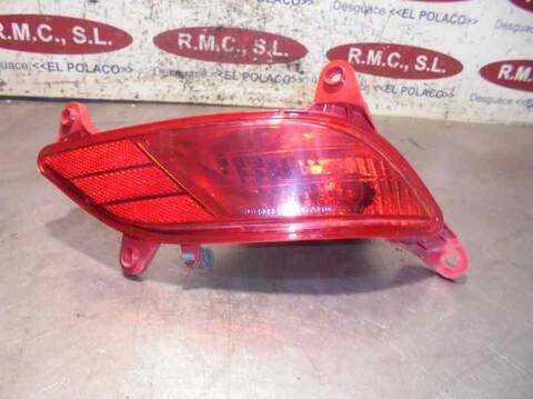 Foto 1ª: Faro Antiniebla Trasero Derecho Kia Carens BASIC 116CV 85KW [D4FD] (2015)