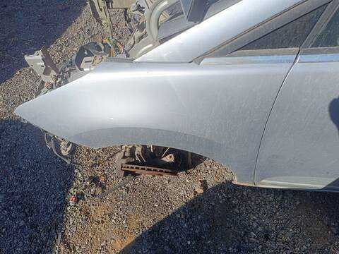 Aleta Delantera Izquierda Peugeot 5008 ACCESS 120CV 88KW