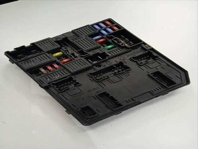 Centralita Check Control Nissan X-Trail VERSION INDEFINIDA T32)