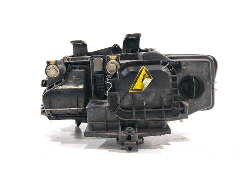 Foto 2ª: Faro Derecho Audi A4 2.5 V6 24V TDI 163CV (2004)