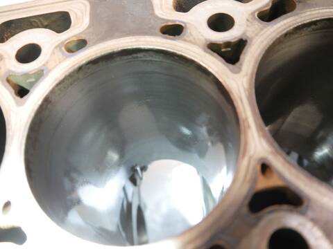 Bloque Motor Ford Transit 130 CV 96KW