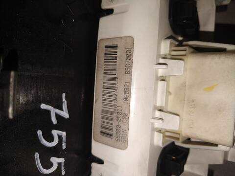 Mando Climatizador Toyota Corolla 2.2 D-4D SOL 136CV 100KW