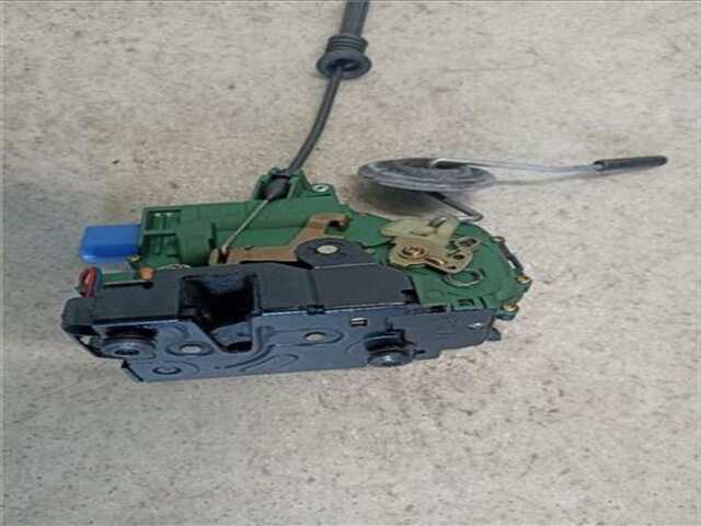 Foto 3ª: Cerradura Puerta Delantera Derecha Volkswagen Transporter 2.5 TDI [AXD]