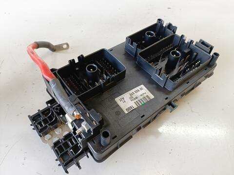 Foto 3ª: Caja Reles Fusibles Opel Insignia COSMO 2.0 CDTI 131CV (2008)