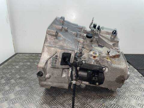 Foto 1ª: Caja Cambios Peugeot 207 9HR COUPE (2009)