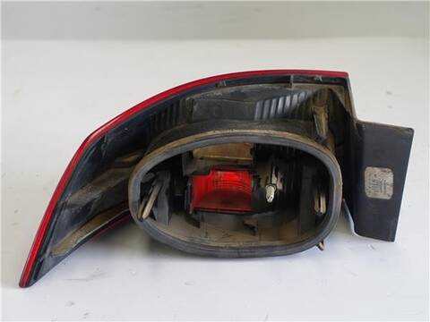 Foto 2ª: Piloto Trasero Derecho Renault Laguna 1.9 DCI BG0G) 120CV 88KW [F9Q 750] (2003)