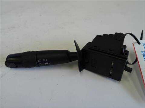 Foto 2ª: Mando Multifuncion Peugeot 405 1.9 EMBASSY TURBO D BERLINA 92CV 68KW [D8A] (1992)