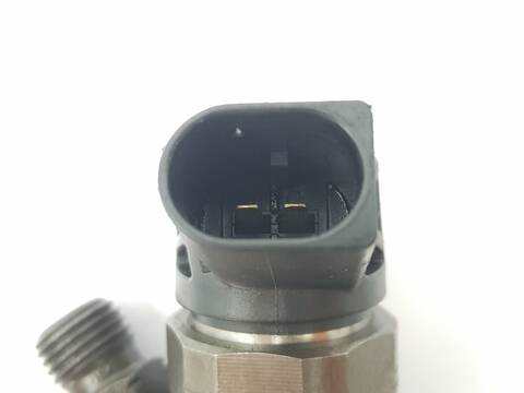 Foto 3ª: Inyectores Bmw X4 2.0 16V TD 190CV [B47D20A] (2014)