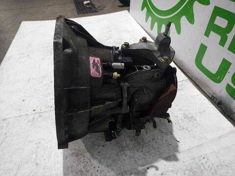 Foto 3ª: Caja Cambios Ford Fiesta AMBIENTE 68CV [F6JA] (2001)