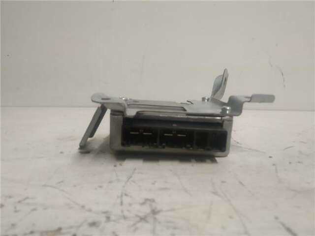 Foto 2ª: Centralita Motor ECU Toyota Yaris 1.5 ACTIVE [1.5 LTR. - 82 KW 16V CAT] [3S-FC]