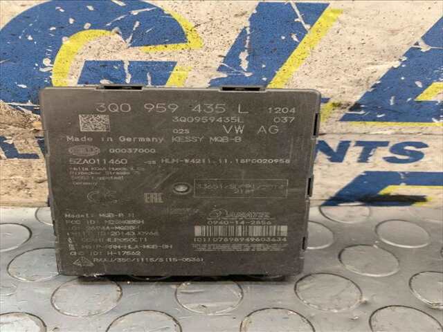 Foto 2ª: Centralita Confort BSI Volkswagen T-Roc 1.5 TSI 150CV/110KW [DAD] (2018)