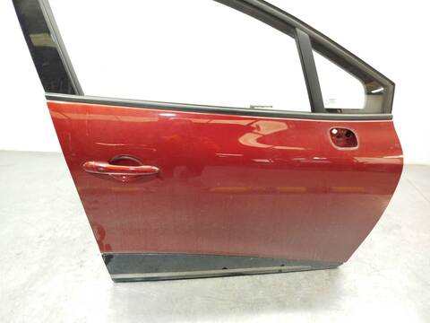 Foto 4ª: Puerta Delantera Derecha Renault Clio 0.9 TCE 90 90CV 66KW [H4B408] (2017)