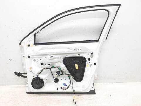 Foto 3ª: Puerta Delantera Derecha Volkswagen T-Roc ADVANCE 5P (2017)