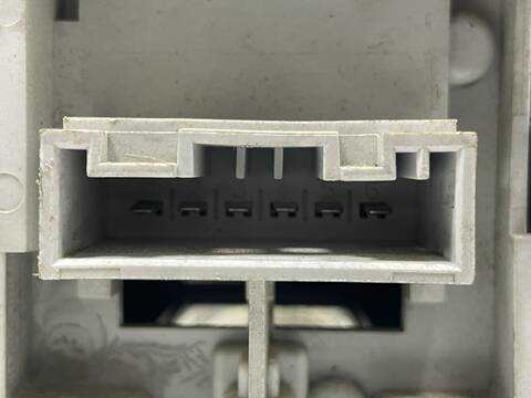 Foto 3ª: Piloto Trasero Derecho Bmw Serie 3 315 N4B18A (2002)