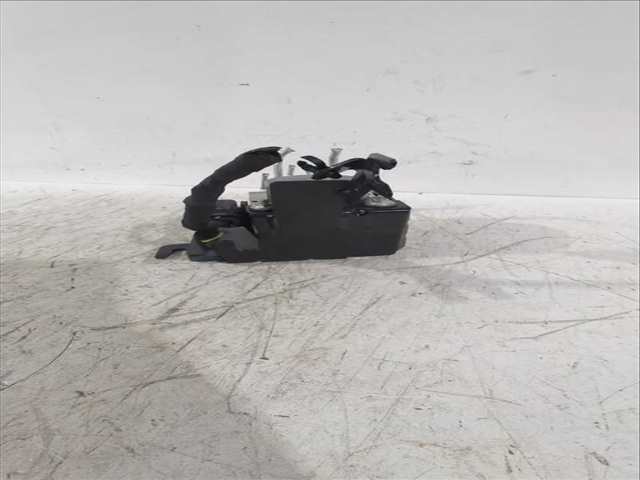 Foto 3ª: Abs Dacia Sandero 1.5 DCI 90CV 66KW [K9K 612,K9K 626] (2013)