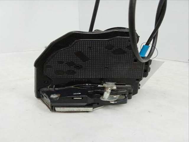 Foto 2ª: Cerradura Puerta Trasera Derecha Toyota Auris 1.6 D4-D WWE185_) 112CV 82KW [N47 C16 A] (2016)