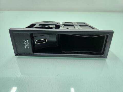 Foto 1ª: Centralita Motor ECU Volkswagen Golf RABBIT BLUEMOTION 105CV 77KW [CAY] (2012)