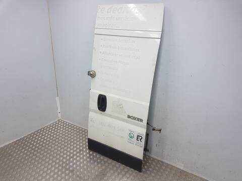 Foto 3ª: Puerta Trasera Derecha Peugeot Boxer 335 L1H2 PRO BLUEHDI 140 STARTSTOP (1994)