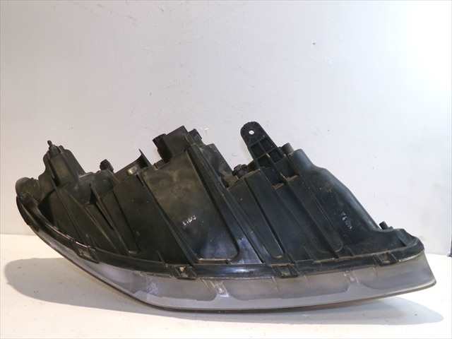 Foto 4ª: Faro Izquierdo Ssangyong Rodius 2.7 D 2005-2013 [D27DT] (2013)