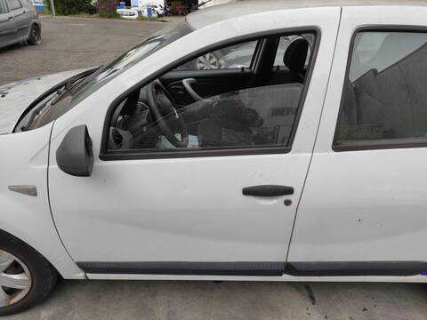 Foto 1ª: Puerta Delantera Izquierda Dacia Sandero K9K892 (2012)