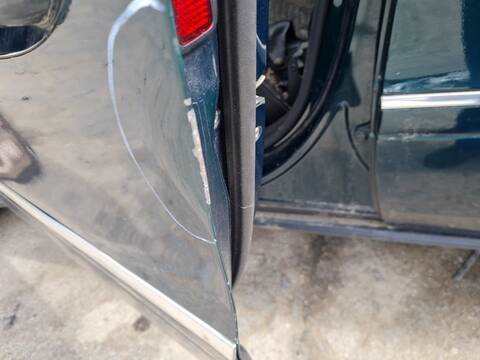 Foto 4ª: Puerta Delantera Izquierda Mercedes Clase ML 320 3.0 CDI W164) 224CV 165KW 164.122) [OM642940] (2006)