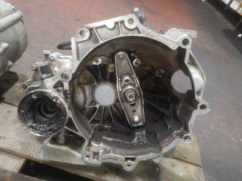 Foto 2ª: Caja Cambios Volkswagen Polo AZQ (2003)