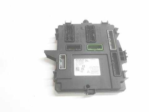 Centralita Motor ECU Dacia Duster TCE 130 EXPRESSION 4X4