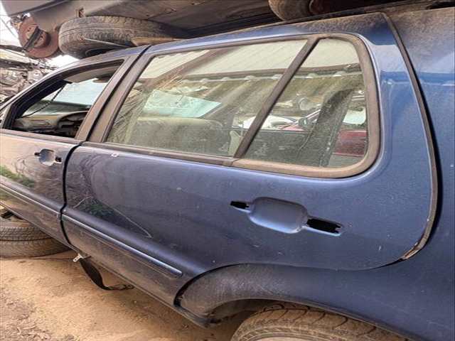 Puerta Trasera Izquierda Mercedes Clase ML 230 VERSION INDEFINIDA