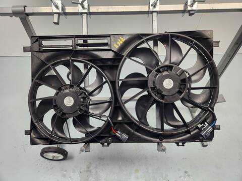 Foto 1ª: Electroventilador Ford Transit 330 L2 TOURNEO TITANIUM HYBRID 184CV 136KW [BCFC] (2020)