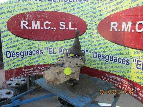 Foto 4ª: Caja Cambios Mitsubishi Montero 2.5 TD 99CV 73KW [4D56T] (2000)