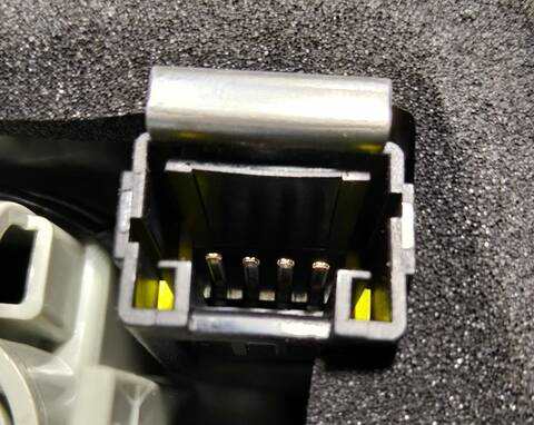 Foto 3ª: Piloto Trasero Izquierdo Peugeot 308 STYLE 1 BLUE 131CV [YH01] (2014)