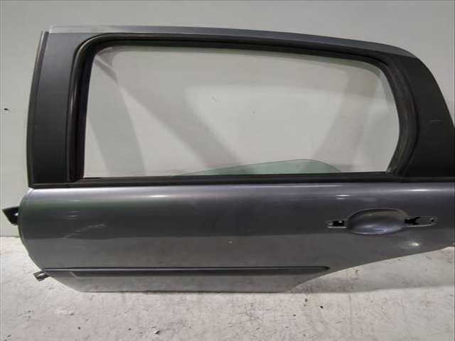 Foto 2ª: Puerta Trasera Izquierda Citroen C3 1.4 I 73CV 54KW [KFV (TU3A),KFV (TU3JP)] (2004)
