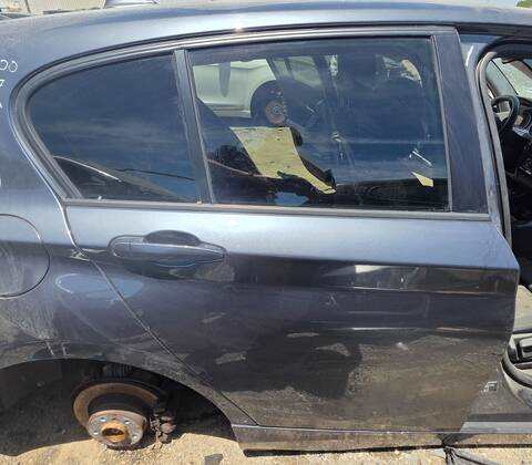 Puerta Trasera Derecha Bmw Serie 1 114 B37D15A BERLINA