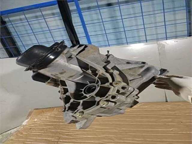 Foto 3ª: Caja Cambios Ford Fiesta 1.4 GHIA [1.4 LTR. - 50 KW TDCI CAT]