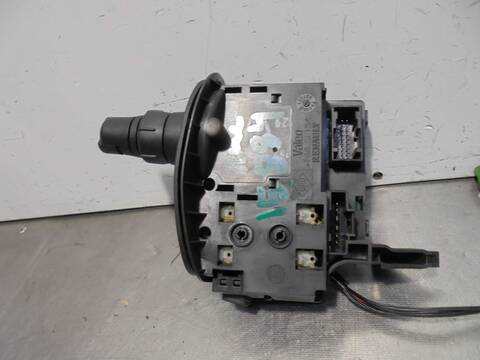 Foto 4ª: Mando Multifuncion Renault Scenic GRAND CONFORT AUTHENTIQUE 120CV 88KW [F9Q D8] (2005)