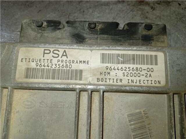 Centralita Motor ECU Peugeot 206 1.4 I