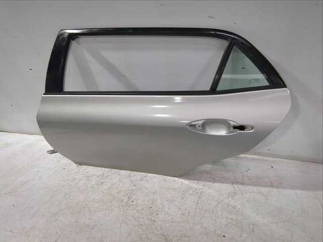 Foto 2ª: Puerta Trasera Izquierda Toyota Auris 1.6 ZRE151_) 124CV 91KW [1ZR-FE] (2008)
