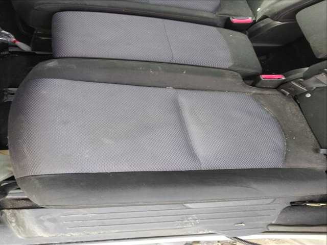Foto 2ª: Asientos Traseros Mazda 5 RF7J BERLINA (2006)
