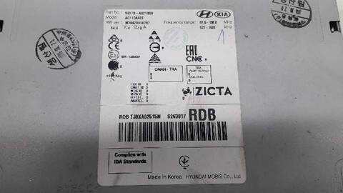 Foto 3ª: Sistema Audio Radio CD Hyundai i30 25 ANIVERSARIO 90CV 66KW [D4FC] (2016)