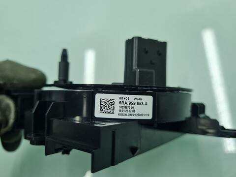 Foto 3ª: Anillo Airbag Volkswagen T-Cross ADVANCE 110CV 81KW [DLAA] (2022)