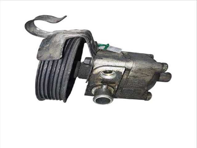 Foto 2ª: Bomba de Direccion Volvo XC 90 D5 AWD (2002)