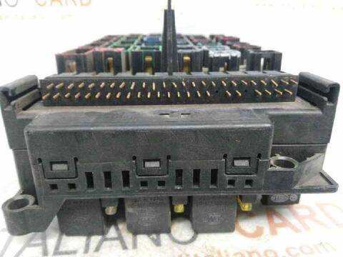 Foto 4ª: Caja Reles Fusibles Mercedes Clase ML 500 5.0 G 292CV 215KW (1997)