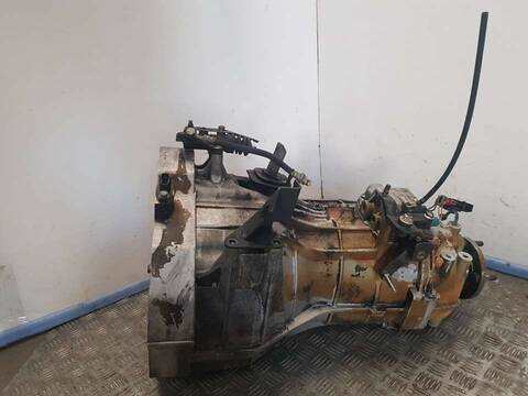 Foto 2ª: Caja Cambios Nissan Cabstar CABSTAR 35.XX CABINA SIMPLE CABINA INDIVIDUAL 131CV 96KW [YD25] (2008)