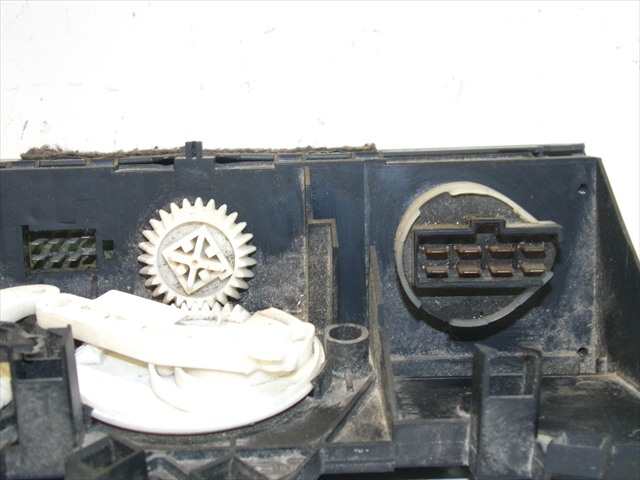 Foto 4ª: Mando Calefacción A. A. Volvo S40 1.6 G 1996-2003 [B4164S] (1998)