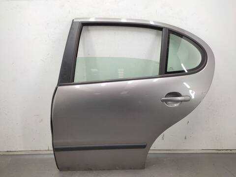Puerta Trasera Izquierda Seat Leon 1.6 16 V 105CV 77KW